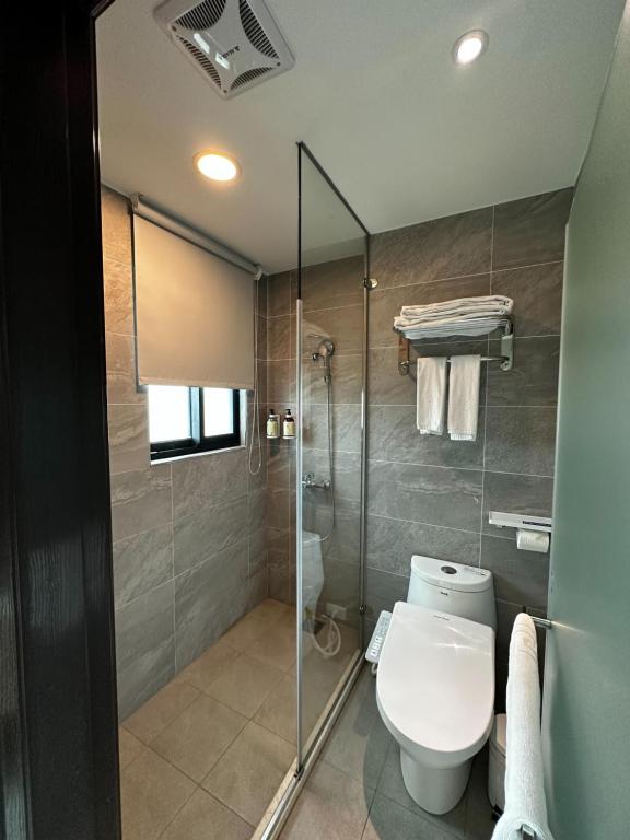 E Hotel photo