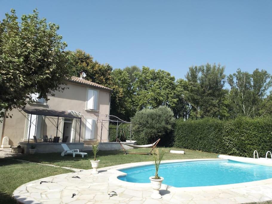 Grand mas provençal extra muros - 1