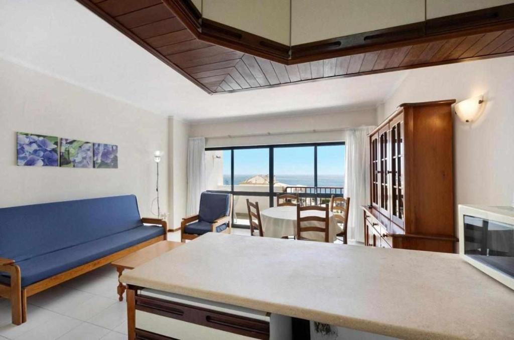Apartamentos Torre da Rocha frente ao mar 전경