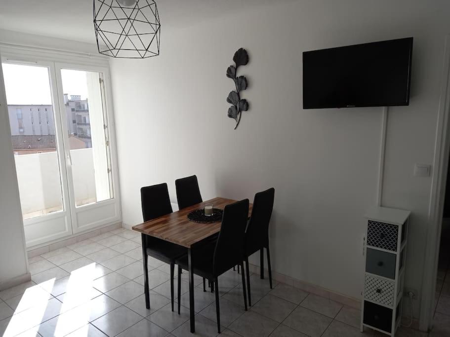 Appart 2/4 pers proche centre avec Balcon, Parking - 3