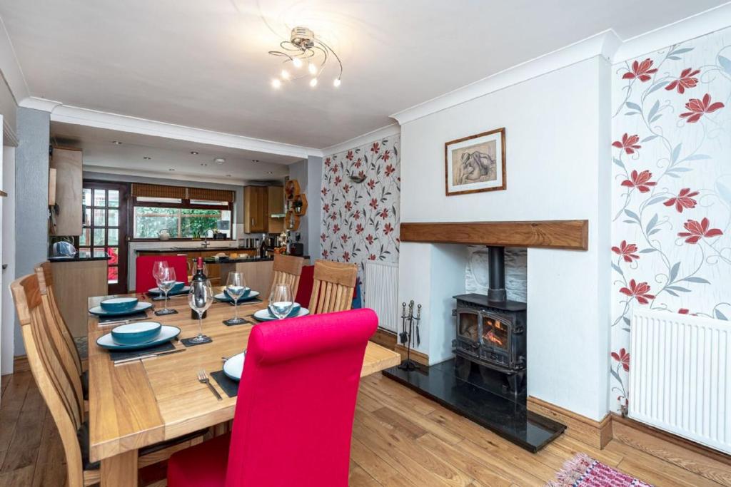 40 Church Street, Aberffraw photo 3