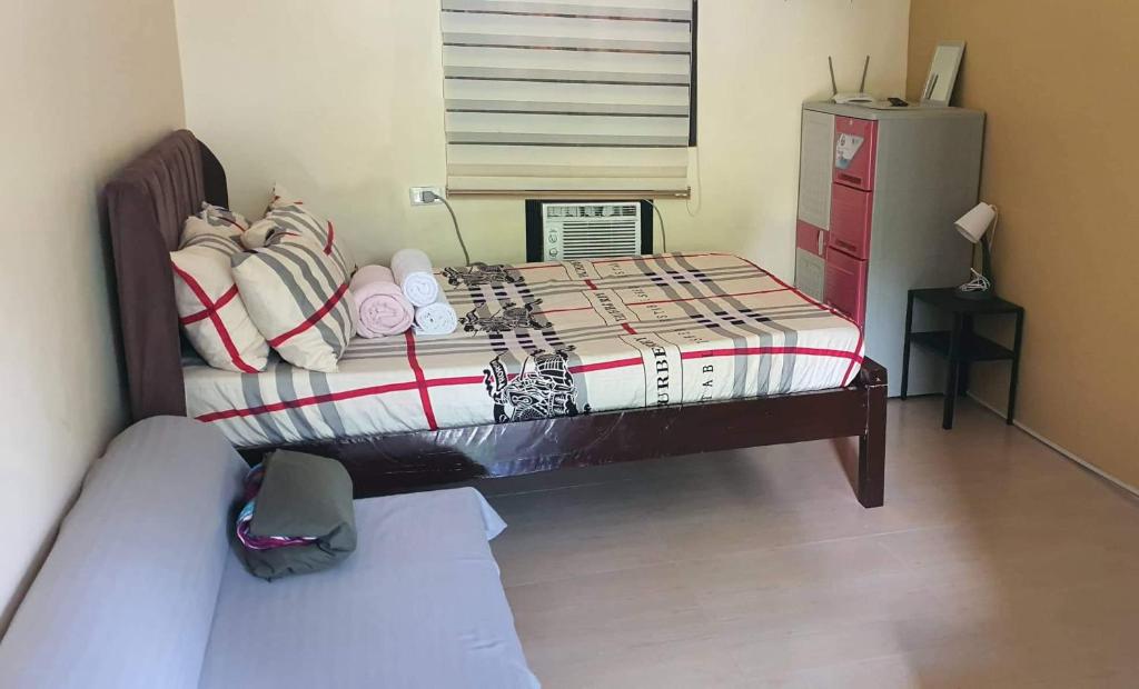 Lucena Meg's Studio Apmnt Deluxe rm-Near SM-Wifi photo
