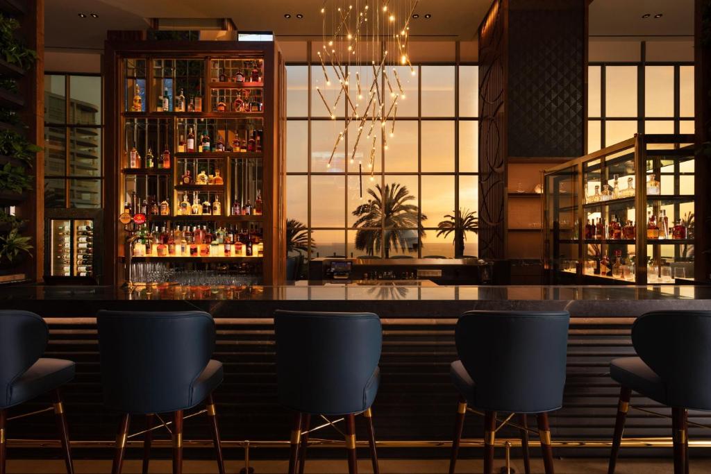 Bar/lounge