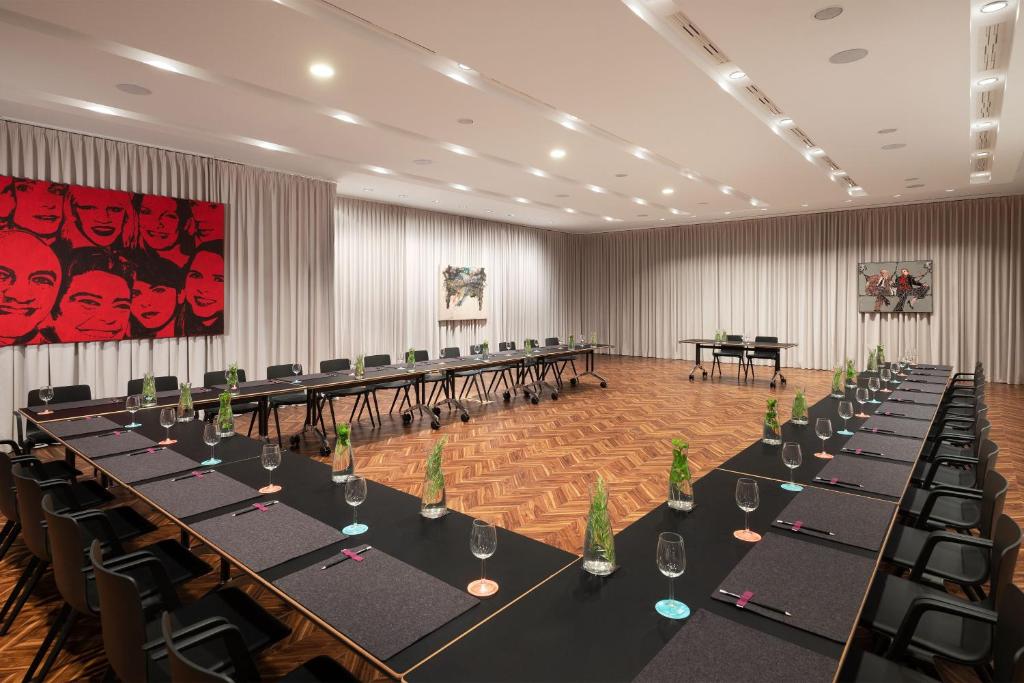 Meeting room / ballrooms