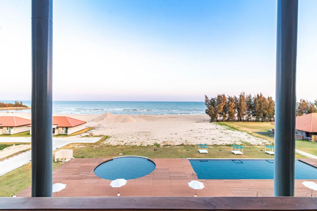 Sea Sand Sun Hua Hin Resort photo