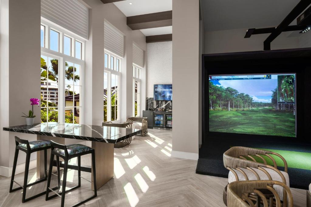 附設高爾夫球場