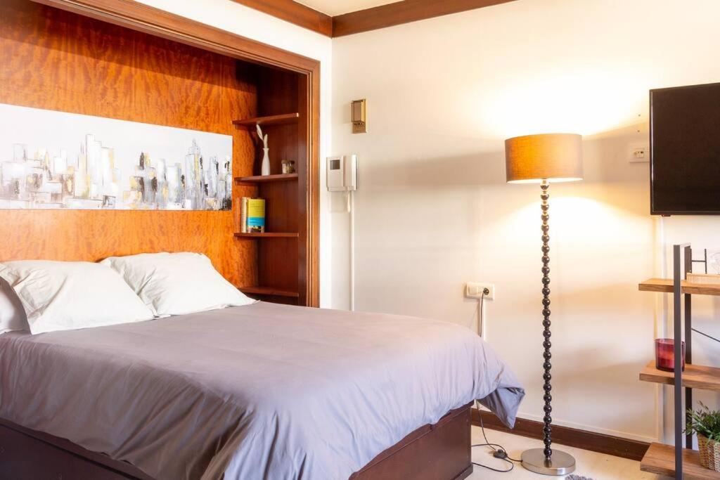 P Sanz 1, 420 by YBH, Vigo