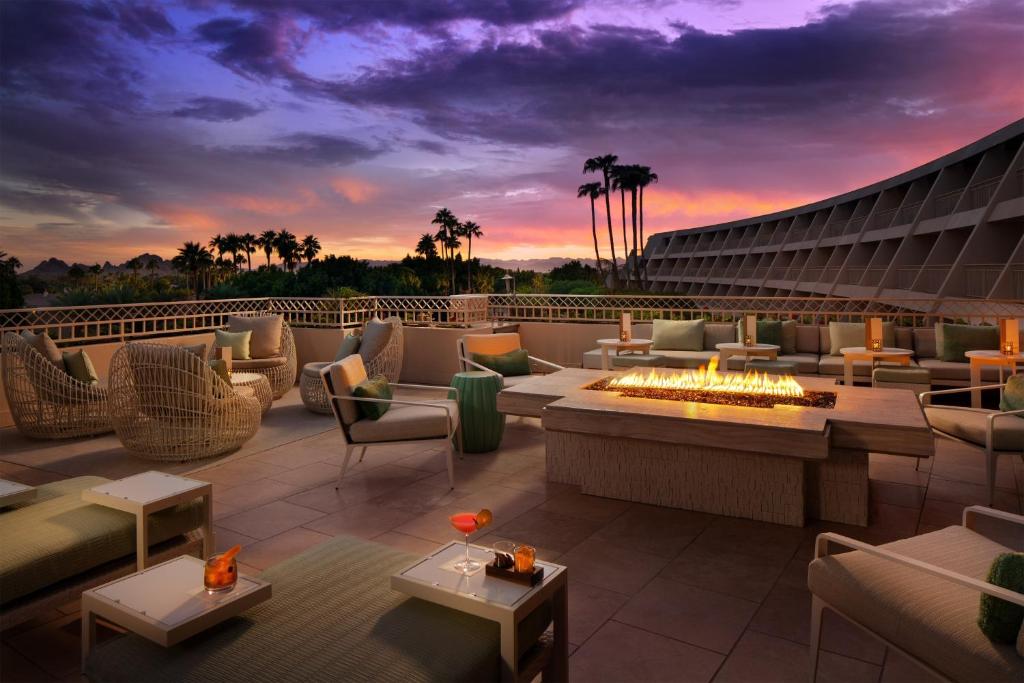 The Canyon Suites at The Phoenician, a Luxury Collection Resort, Scottsdale