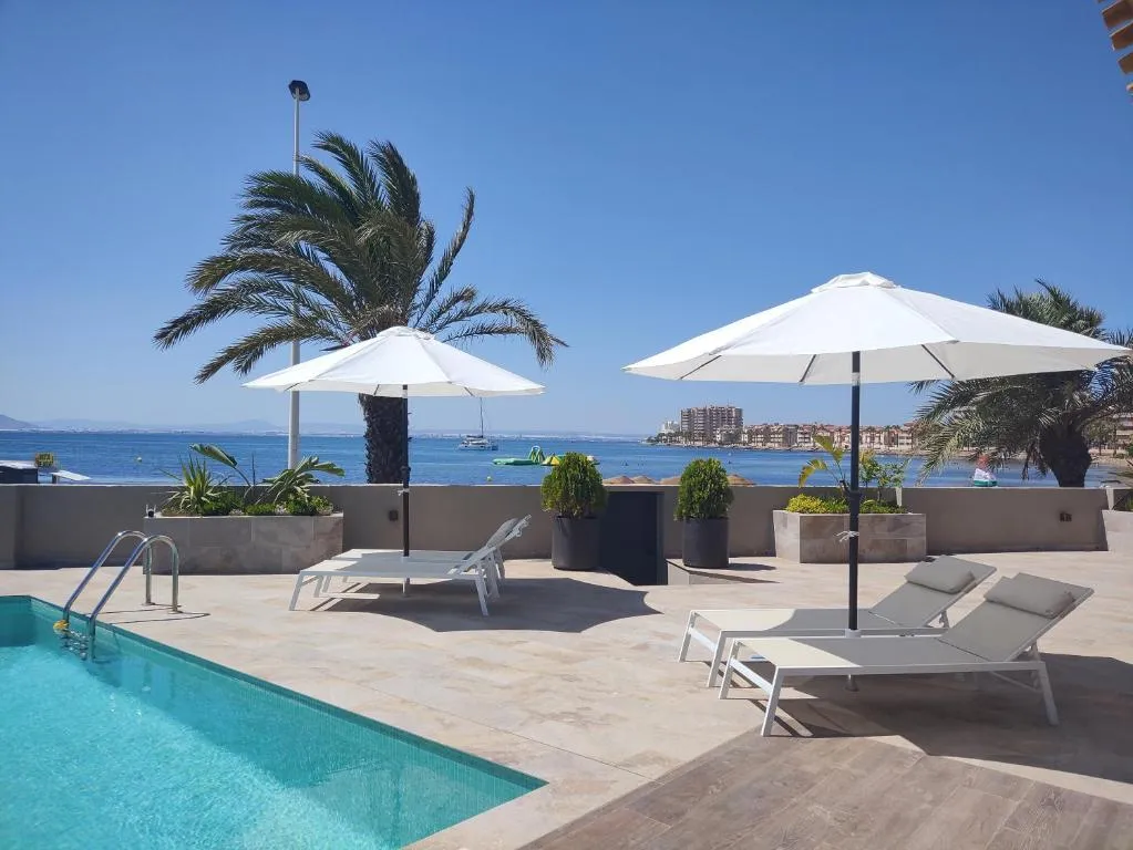 Boutique Beach House, Colina del Emperador, hotel in La Manga del Mar Menor