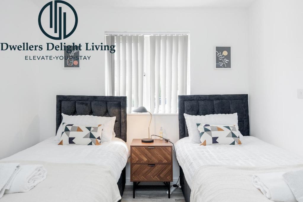Dwellers Delight Living Ltd Serviced Accommodation Charming 3 Bedroom Flat, Chafford Hundred, Grays  photo