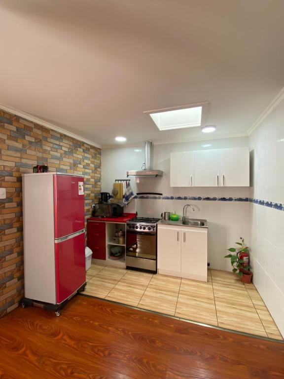 Departamento amplio y cómodo - 3