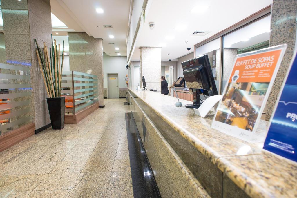 Hotel Continental Business - 200 metros do Complexo Hospitalar Santa Casa photo