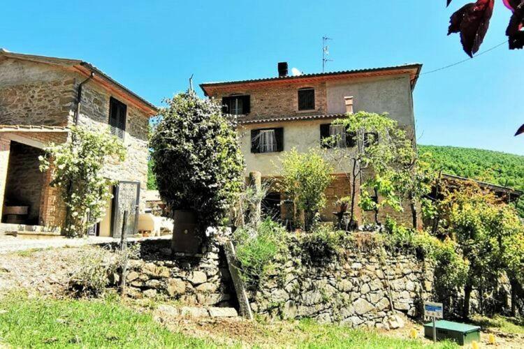 Casa Lepri, Poggioni