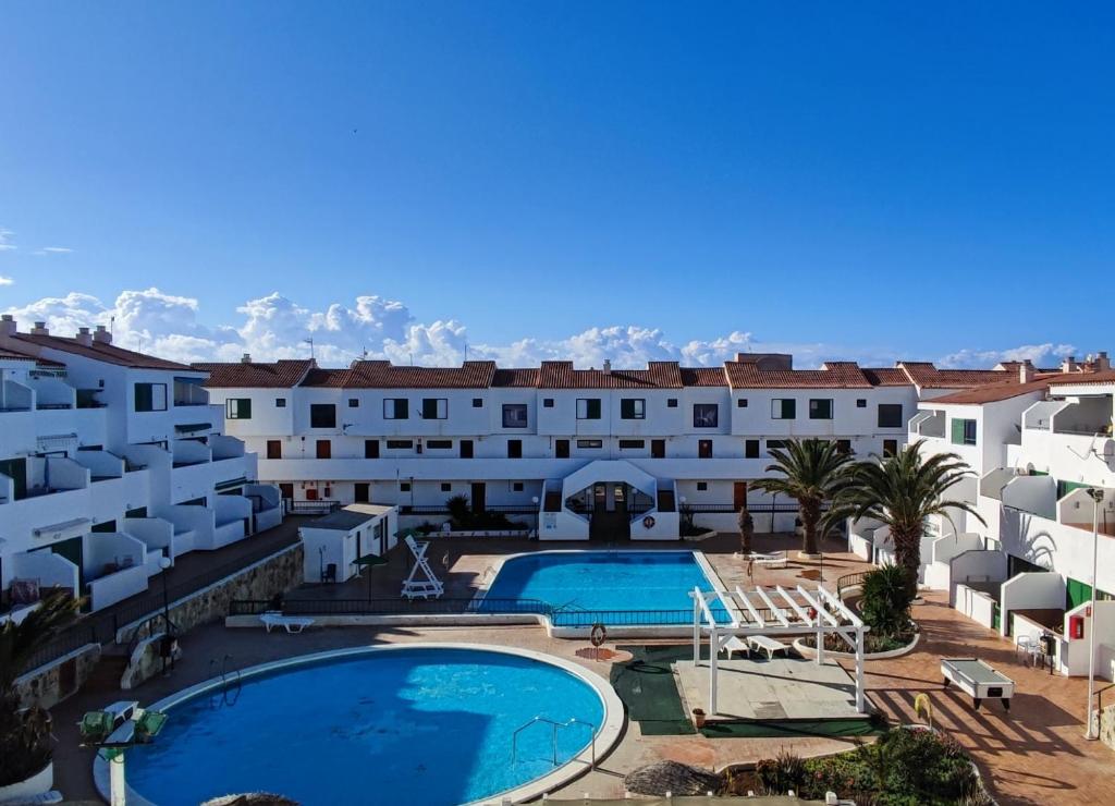 South TENERIFE 2 bedrooms with SUNNY TERRACE and AMAZING VIEWS to TEIDE and POOL - 1