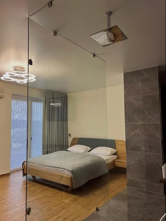 Едем, Hotel in Berezhany