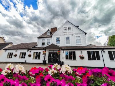 Woodcote Hotel — Hotel in Neston