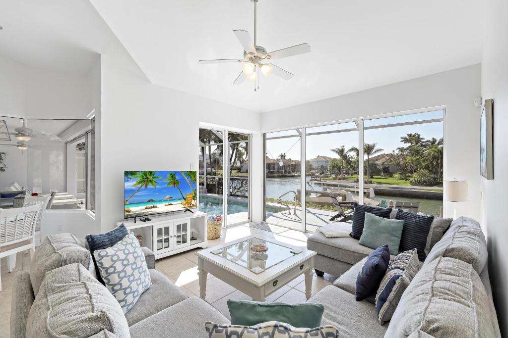 630 Kendall Drive photo