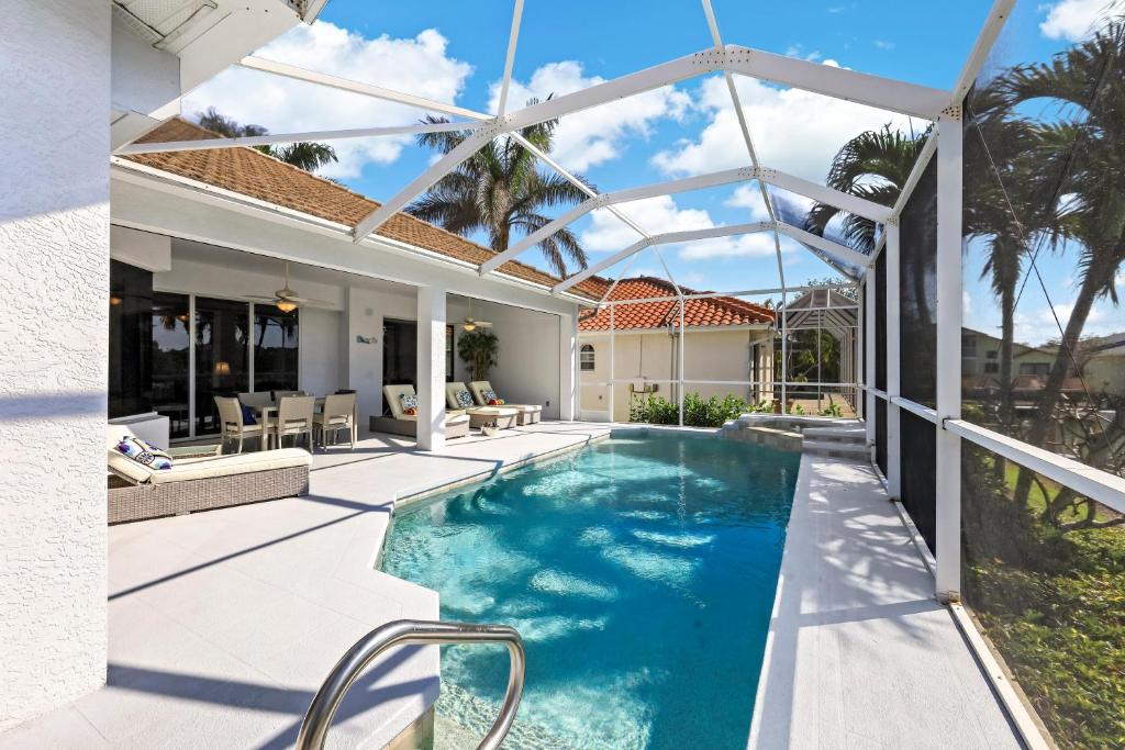 630 Kendall Drive photo