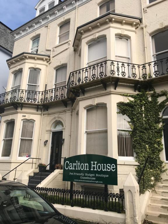 Exterior view, Carlton House Guesthouse in Scarborough