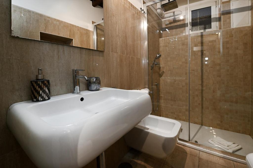 Residenze Romanae - Vicolo 22 photo