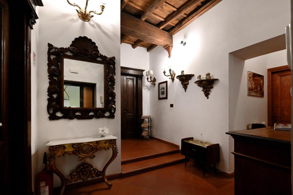 Residenze Romanae - Vicolo dell'Aquila photo