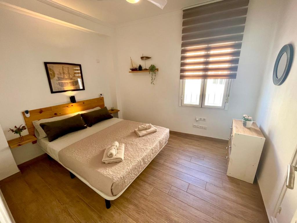 GATU Casa Muse junto a la playa, vista al mar, aire acc, terraza, wifi y chimenea " Preferente mayores de 21 años y familias " - 4