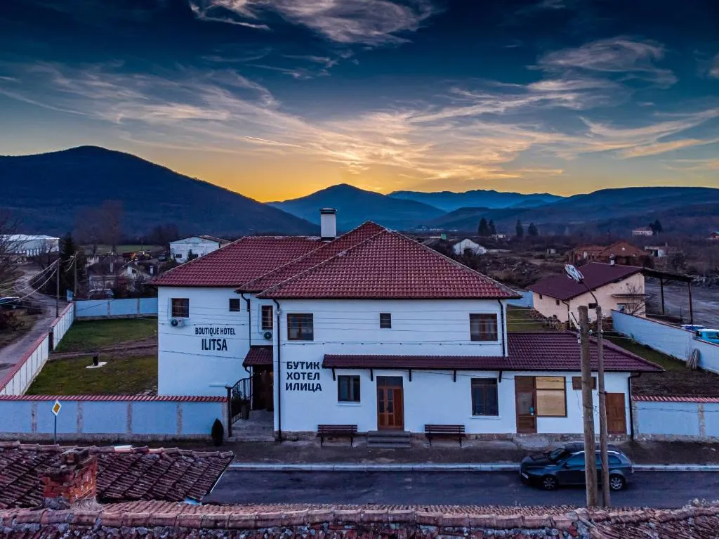 Boutique Hotel Ilitsa，位于Gavril Genovo的酒店