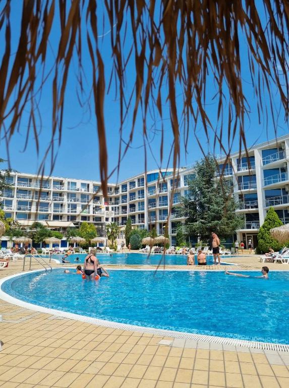 Atlantis Resort D111 апартамент, Burgas