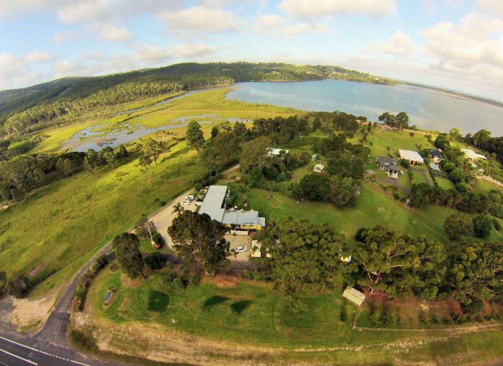 Top of the Lake Holiday Units Guest House photo