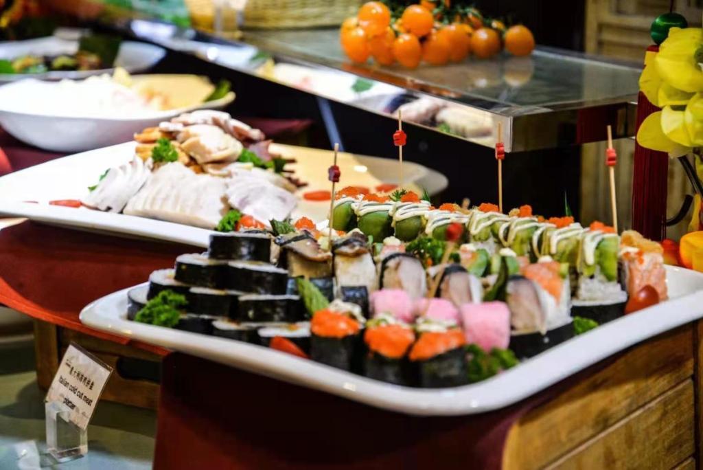 طعام و مشروبات