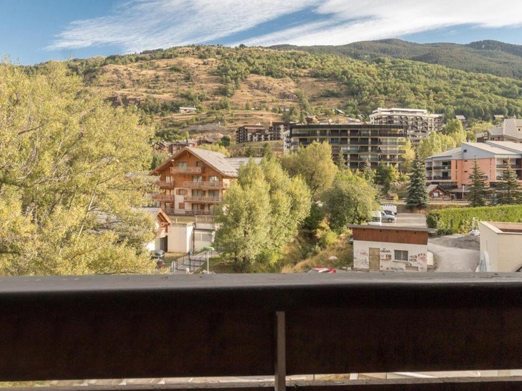 Studio 4 pers, pied de pistes à Chantemerle, Wi-Fi, proche commerces - 2