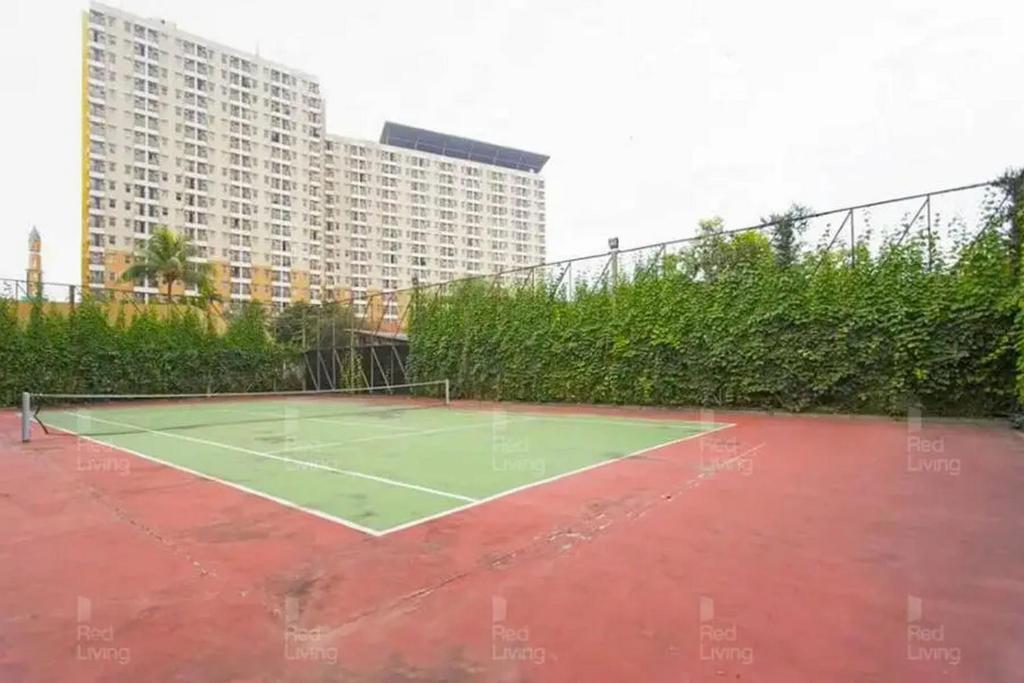 RedLiving Apartemen Margonda Residence Tower 2 photo