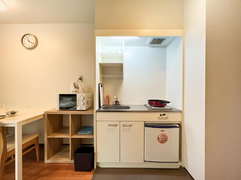 REIWA HOUSE