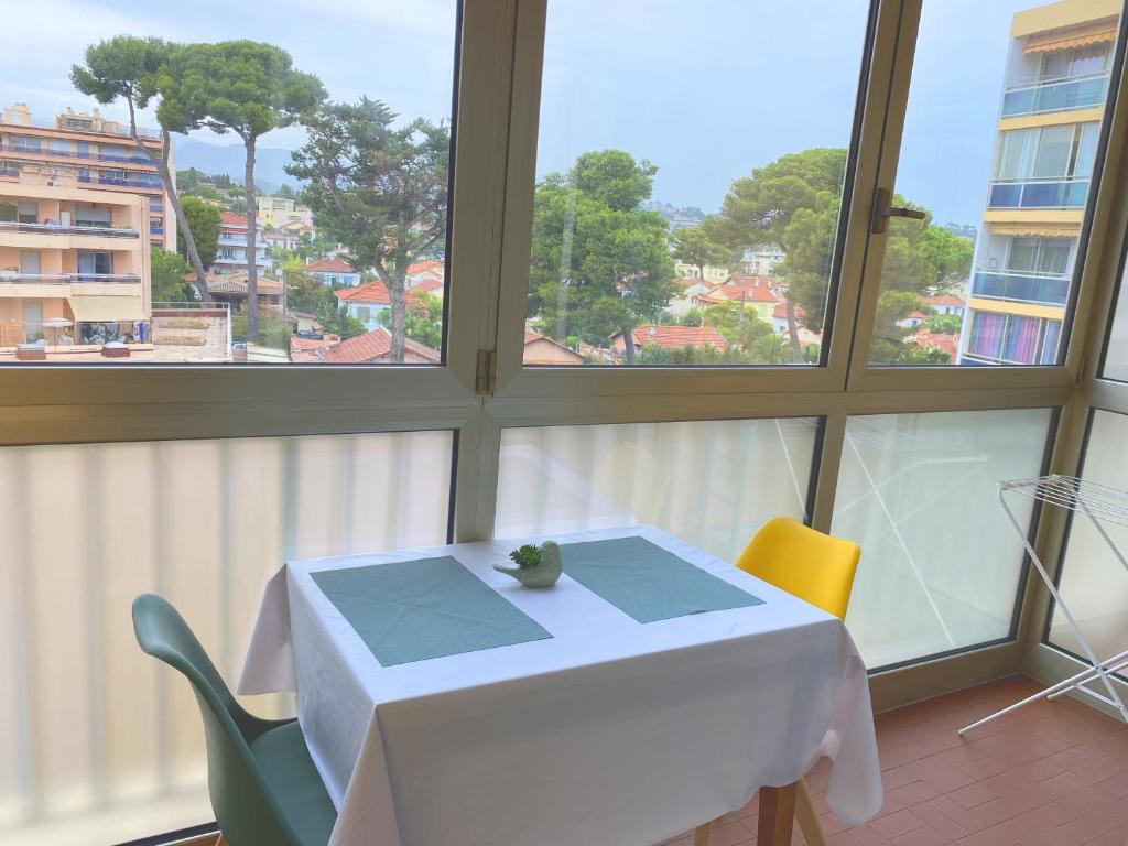 Coquet logement front de mer - 2