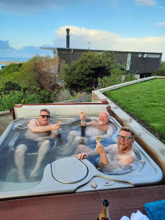 Million Dollar Views, Mangawhai