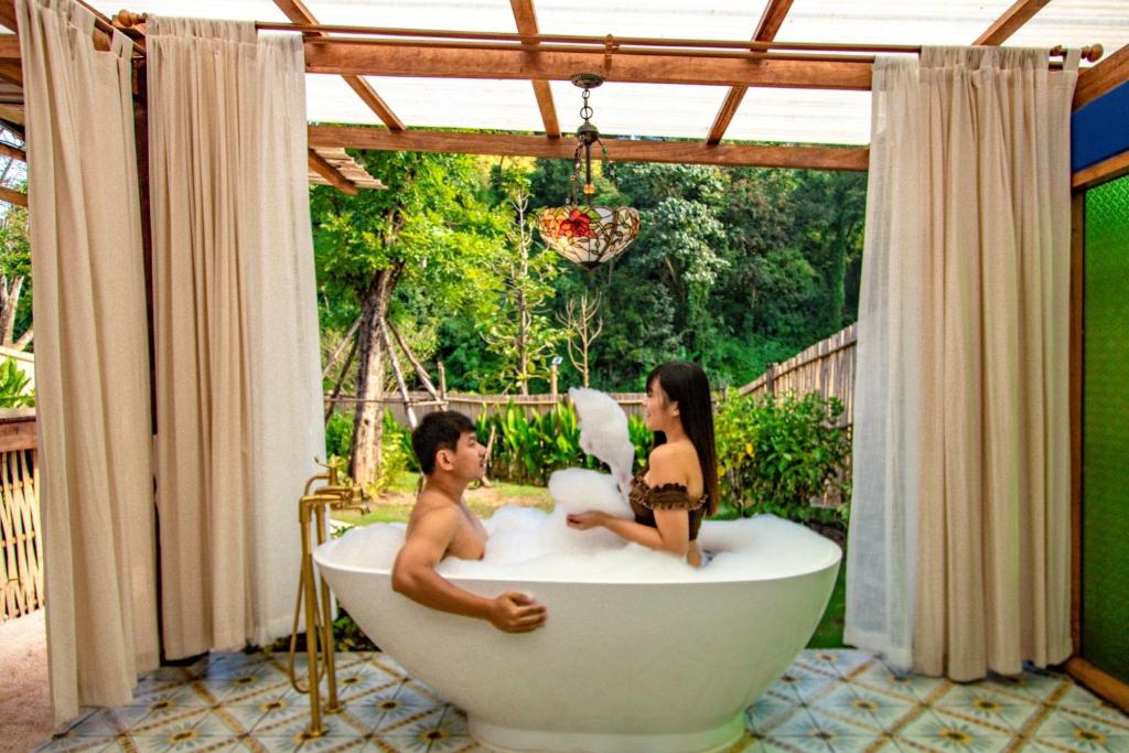 บริการและสิ่งอำนวยความสะดวก