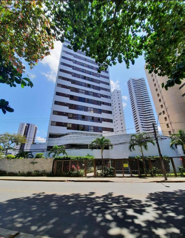 Apartamento em recife casa forte