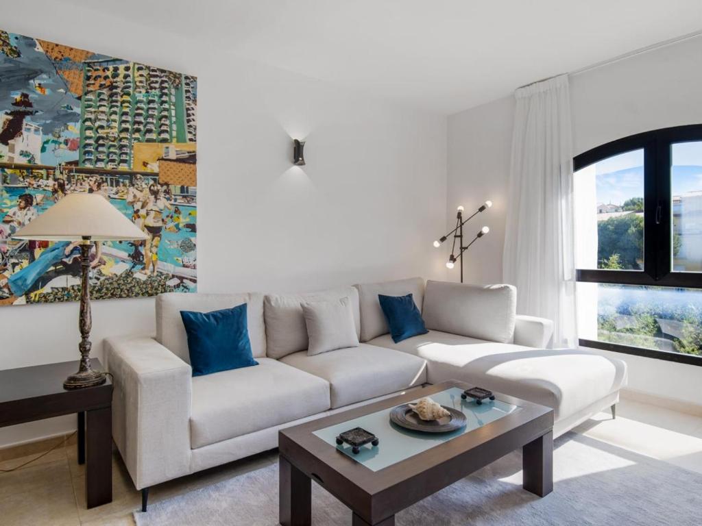 Apartamento de 2 dormitorios en Playas del Duque - 5