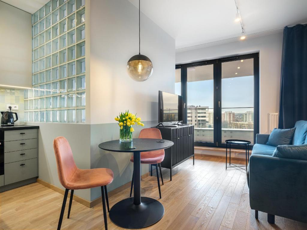 Wislane Tarasy II by Tyzenhauz, Kraków