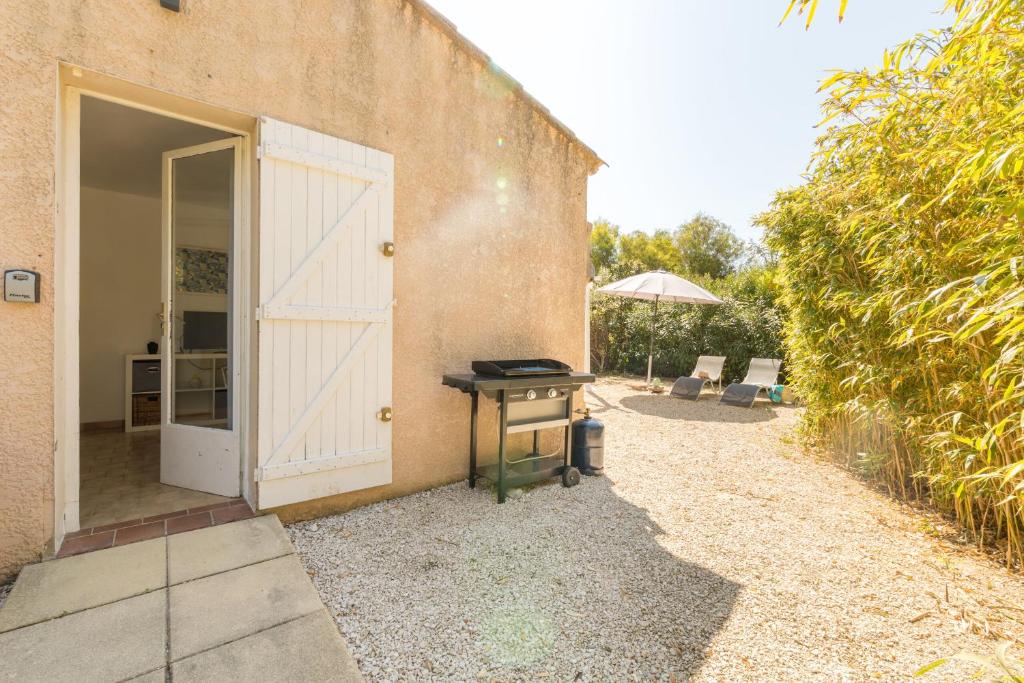 L’Auguière Ouest, maisonnette au cœur du vignoble proche de la mer et des sentiers côtiers - 5