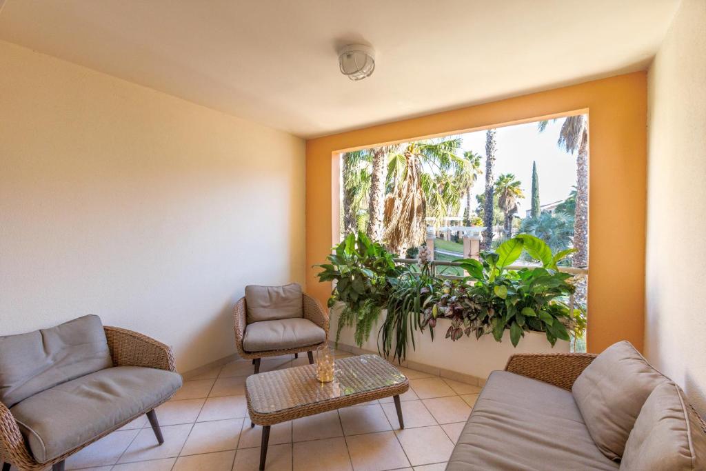 T3 avec terrasse, parking & piscine - Proche plages et randos - Le Mérou - 3