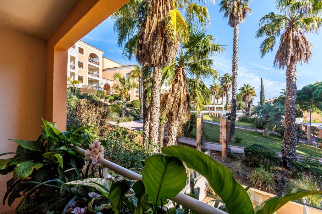 T3 avec terrasse, parking & piscine - Proche plages et randos - Le Mérou - 4