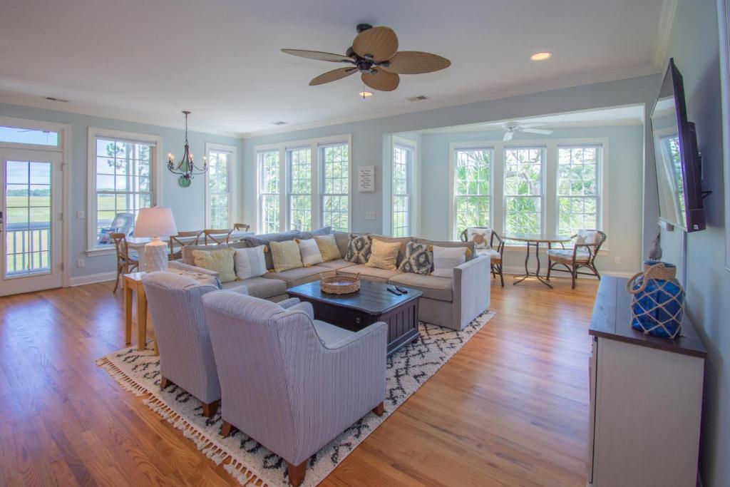 362 Speckled Trout, Fripp Island