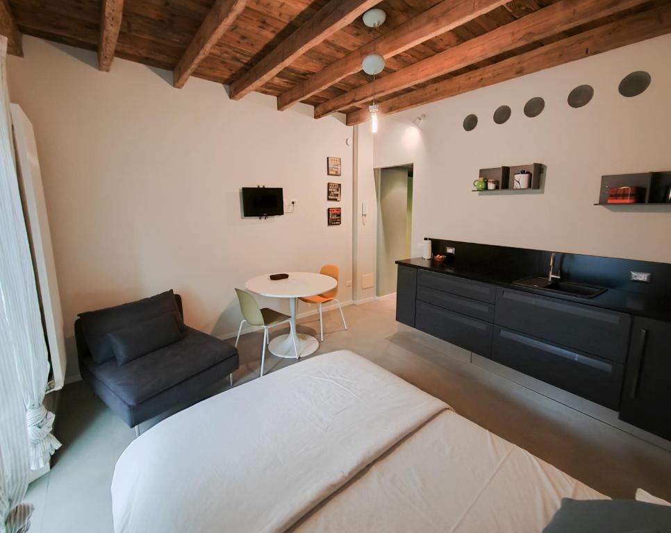 5minCORSOCOMO - Jolly City - Typical Suite - 4