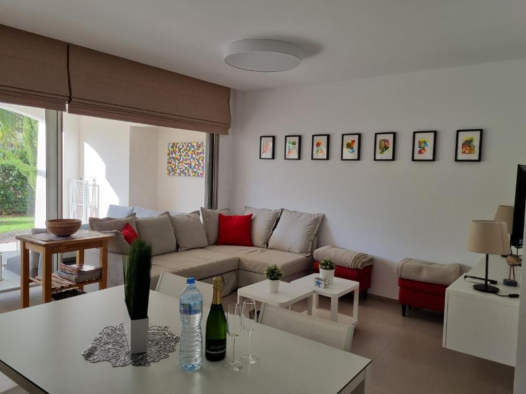 Prachtig gelijkvloers appartement met verwarmd zwembad & fitness - 1