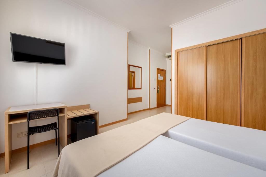 Hotel Santa Catarina Algarve — Hotel rooms in Portimão, Faro