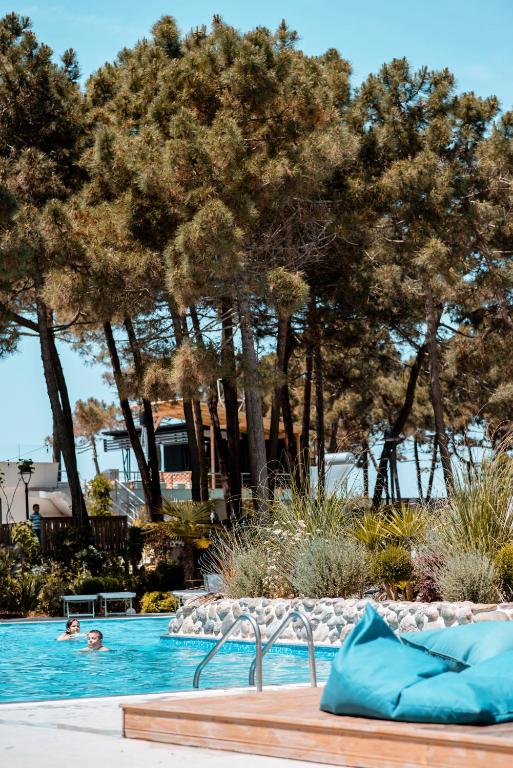 Diamma Resort Conference & Spa — Swimming pool in Golem, Tirane