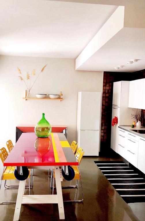 Colourful Living - 3
