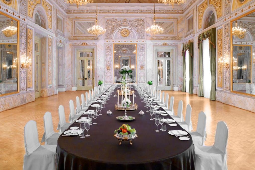 Meeting room / ballrooms