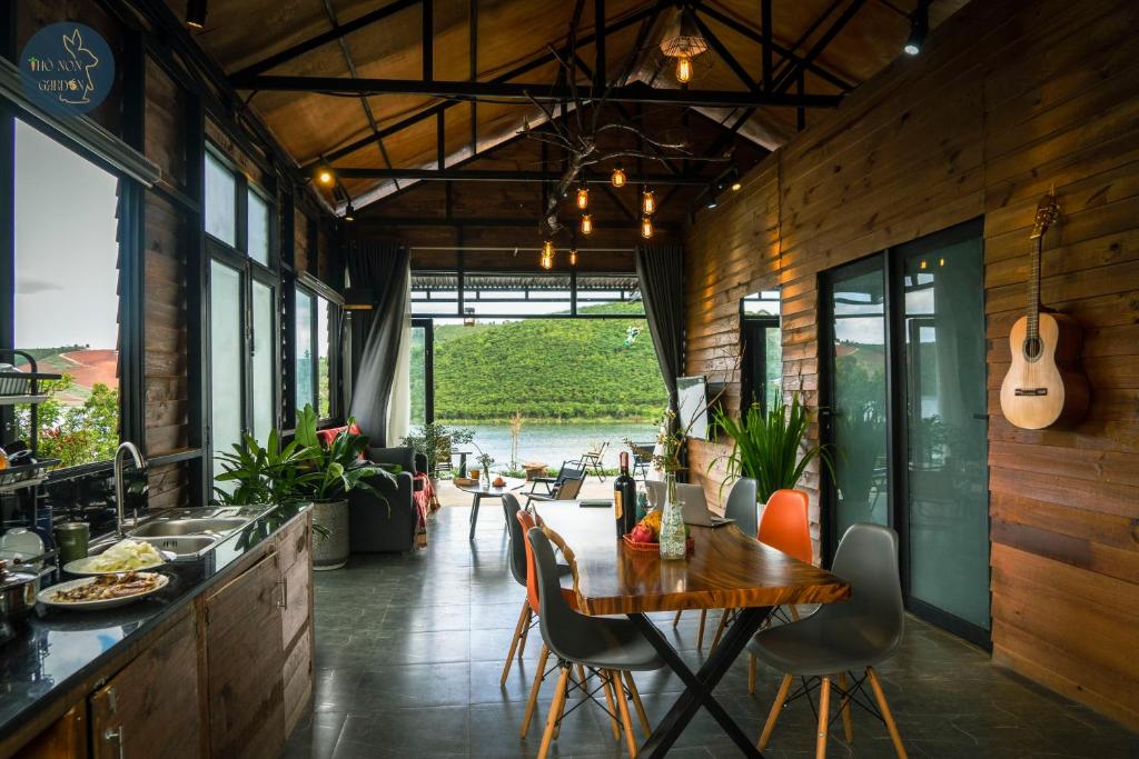 Thỏ Non Garden Bảo Lộc